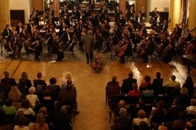 2-pentru-filarmonica-brasov