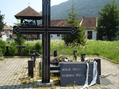 21-de-ani-de-la-reinhumarea-osemintelor-lui-nicolae-titulescu-la-brasov