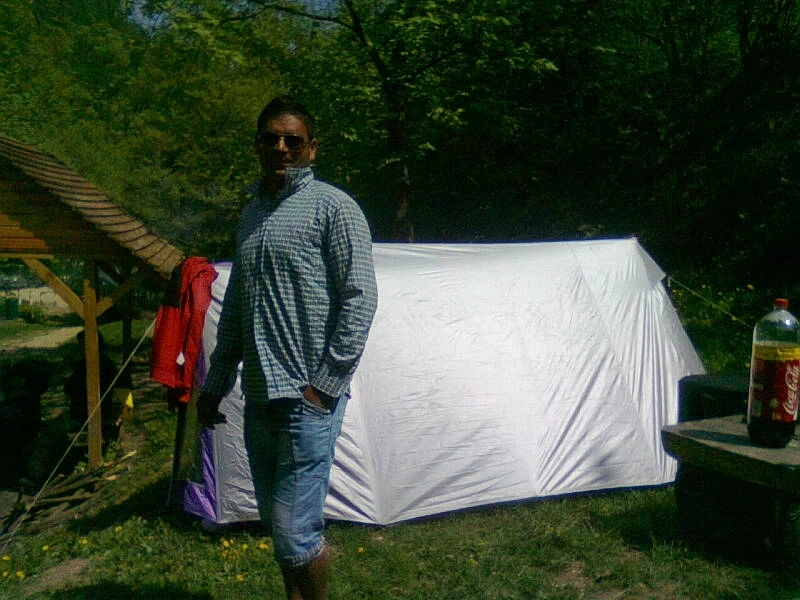 a-mers-453-de-kilometri-pentru-a-dormi-in-padure-in-brasov-galerie-foto