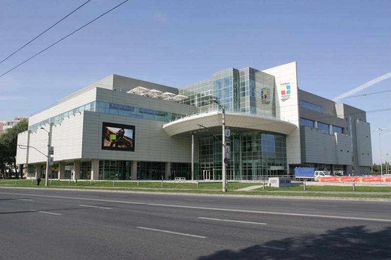 actionarii-unirea-shopping-center-discuta-imprumuturile-pentru-extinderea-mallului-din-brasov