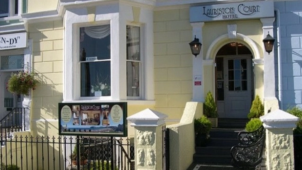 afla-care-este-cel-mai-bun-hotel-din-lume