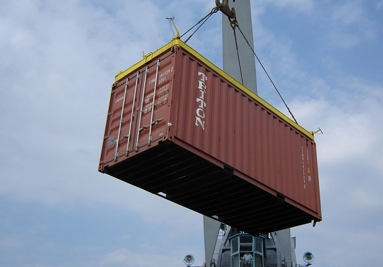 amanarea-platii-tva-la-import-o-decizie-binevenita