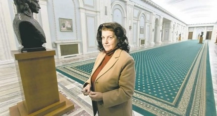 arhitecta-casei-poporului-a-murit