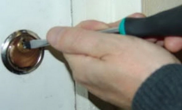 campanie-nationala-de-prevenire-a-furturilor-din-locuinte