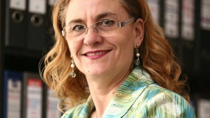 ce-vrea-sa-faca-maria-grapini-cu-dracula