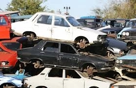 coada-in-curtea-societatii-remat-brasov