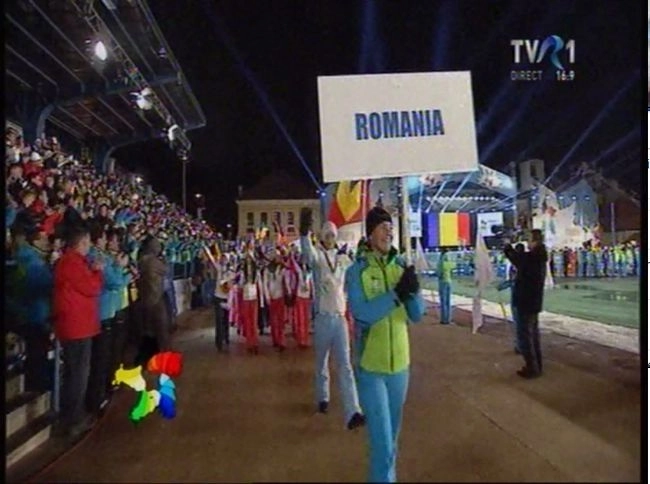 concerte-si-un-spectaculos-joc-de-lasere-la-deschiderea-fote