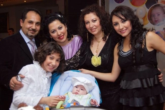 cum-arata-surorile-andrei