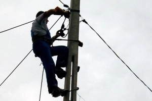 cum-se-fura-curent-in-garcini