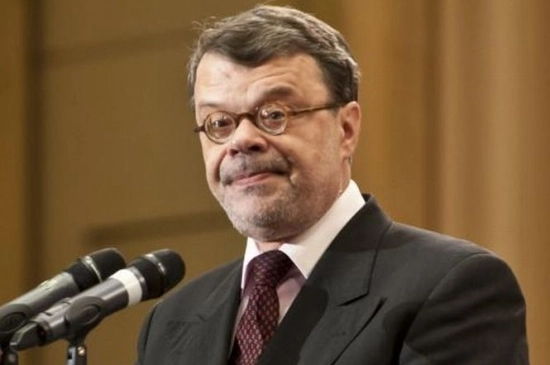 daniel-barbu-sia-dat-demisia-din-fruntea-ministerului-culturii