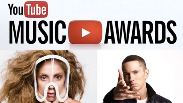 doi-romani-au-castigat-la-youtube-music-awards-2013