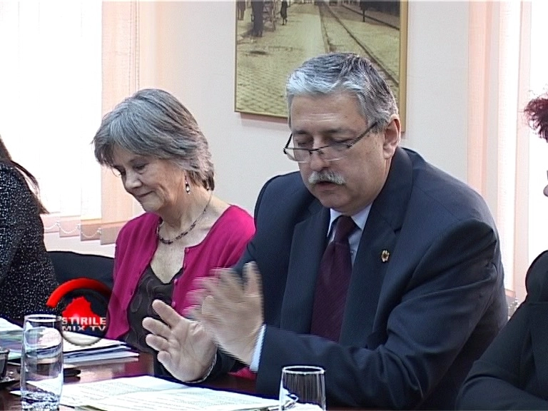 englezii-invata-sai-convinga-pe-rromi-sa-mearga-la-scoala