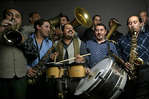 fanfara-ciocarlia-vine-la-brasov