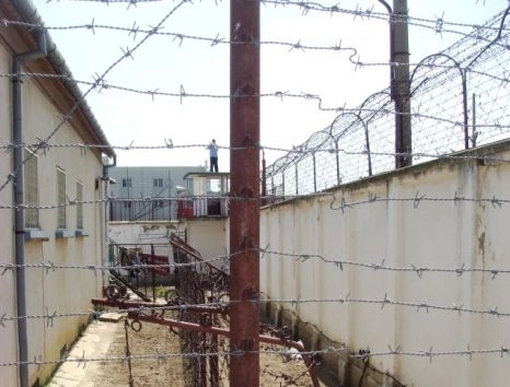 fost-gardian-trimis-in-judecata