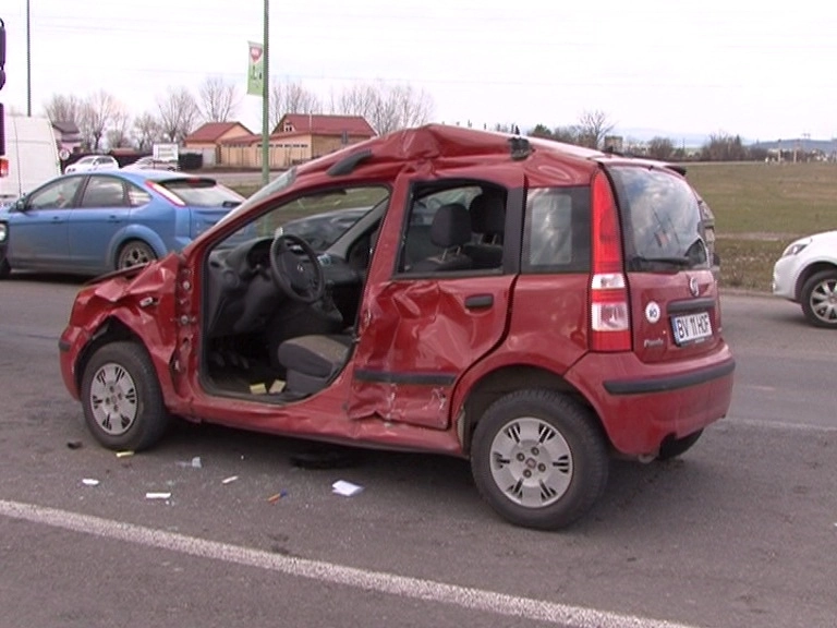 galerie-foto-cu-accidentul-de-pe-ocolitoare