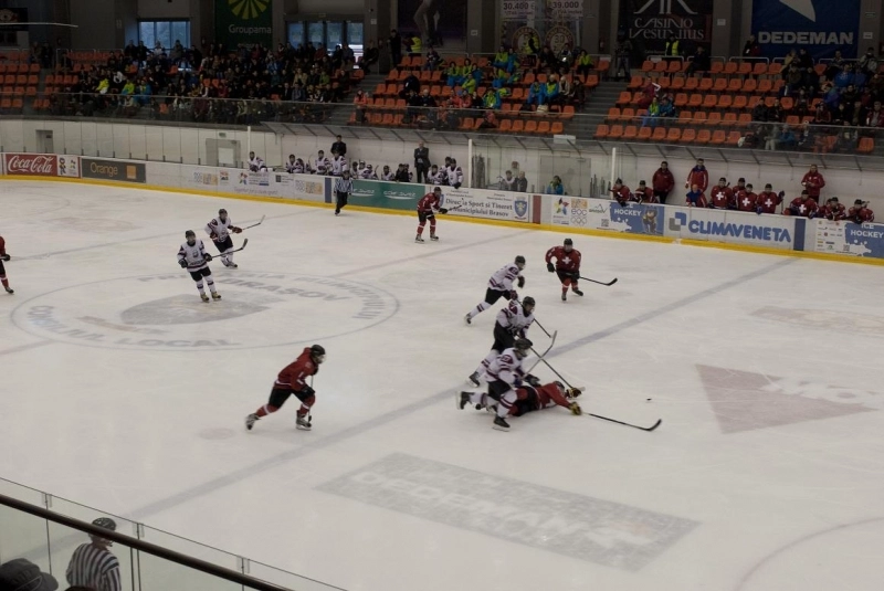 hochei-pe-gheata-finlanda-romania-120