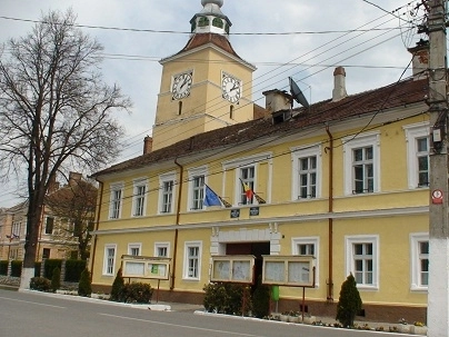 investitiile-la-halchiu-sunt-gandite-la-banut