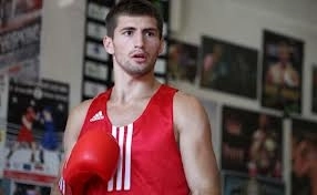 juratoni-si-nistor-se-bat-azi-pentru-medalii