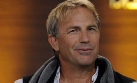 kevin-costner-revine-la-rasnov