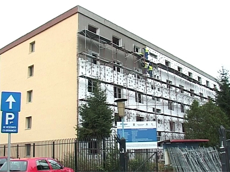 lucrari-intarziate-la-blocul-de-locuinte-sociale