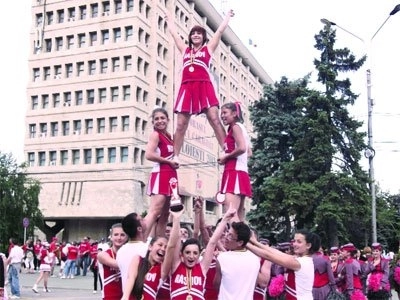 majorete-rasnov-din-nou-pe-podium