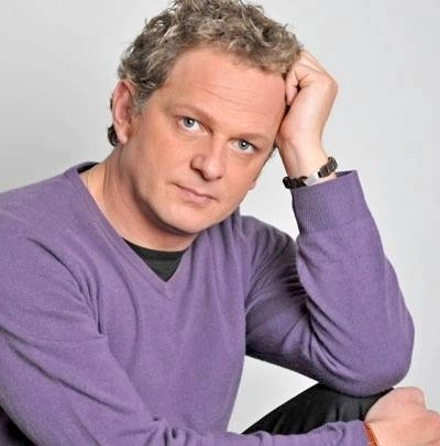 mam-plictisit-sa-ma-justific-de-ceea-ce-fac-in-pat