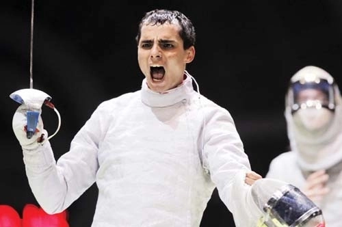 mihai-covaliu-sau-rares-dumitrescu-vor-purta-torta-olimpica