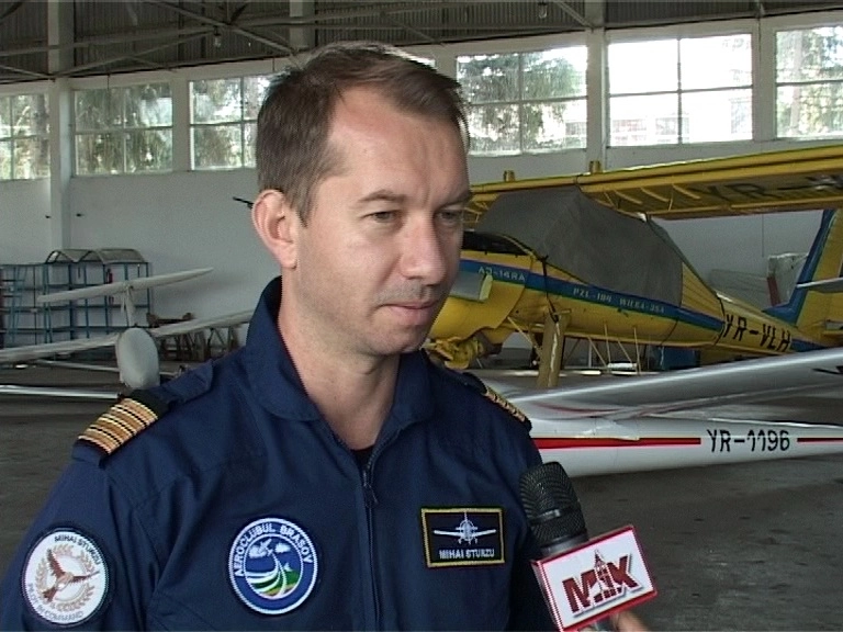 mihai-sturzu-de-la-hiq-sia-luat-brevetul-de-pilot-la-ghimbav