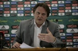 nu-e-de-gluma-cu-licentierea