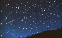 nu-ratati-noaptea-cu-stele-cazatoare