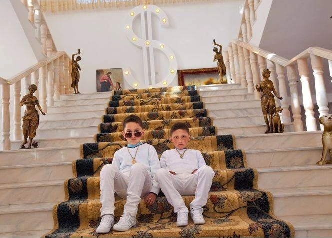 o-poza-cu-rromii-din-teleorman-ar-putea-fi-fotografia-anului