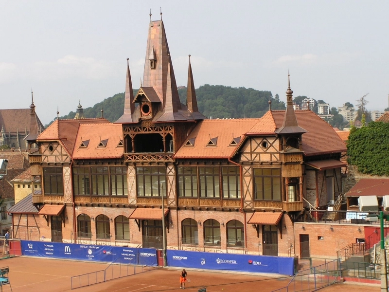 olimpia-intra-in-proprietatea-consiliului-judetean-brasov