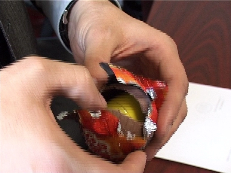 oua-din-ciocolata-contrafacute-