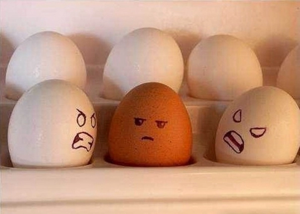 pe-cine-mai-discrimineaza-romanii