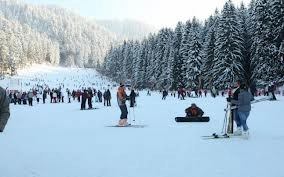 pe-toate-partiile-din-poiana-brasov-se-schiaza-foarte-bine