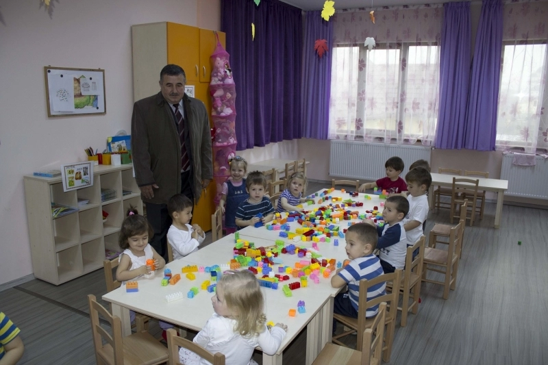 primarul-din-sanpetru-a-dat-lovitura-gradinita-noua-cu-parfum-occidental