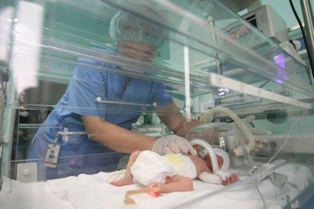 primul-nounascut-cu-hiv-vindecat-de-medici