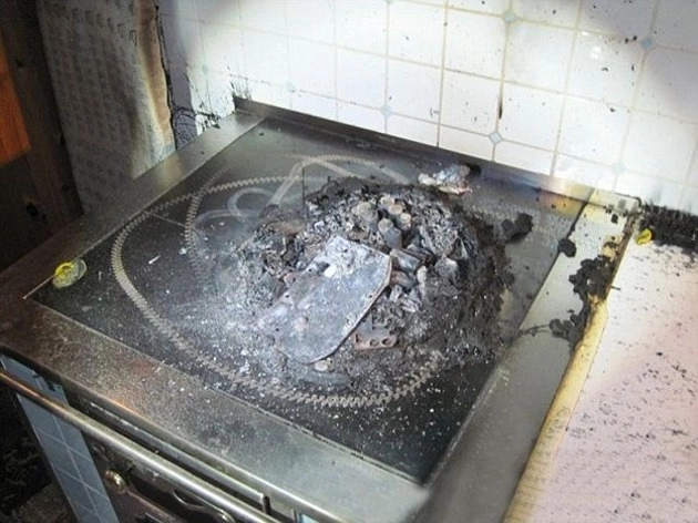 primul-robot-din-lume-care-sa-sinucis