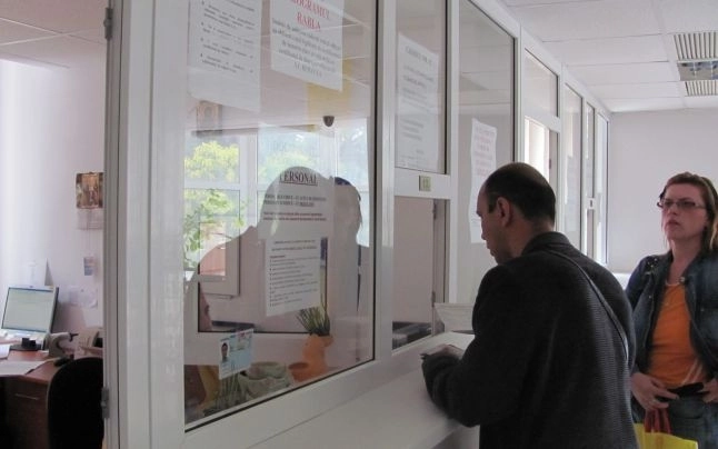 program-redus-de-lucru-cu-publicul