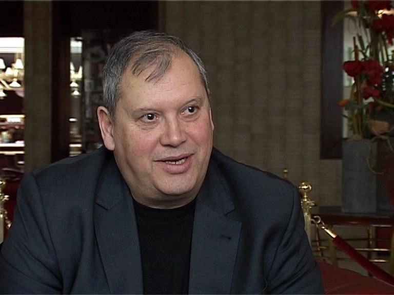 prunariu-lea-transmis-copiilor-sai-pasiunea-pentru-zbor