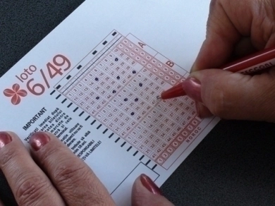 report-de-peste-165-milioane-euro-la-loto-649