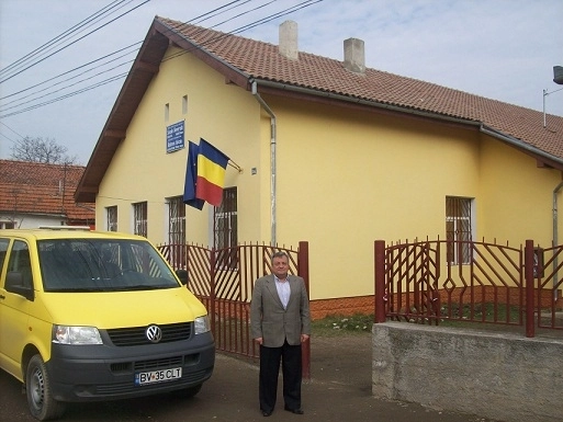 scolile-si-caminul-cultural-modernizate-in-teliu