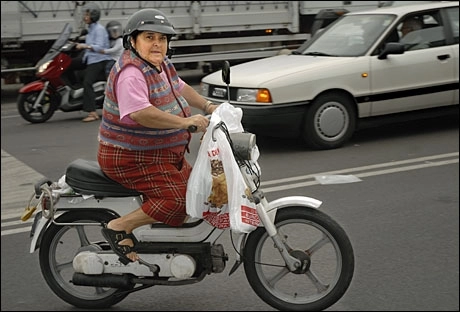 scuteristii-au-posibilitatea-de-a-obtine-un-permis-de-conduere