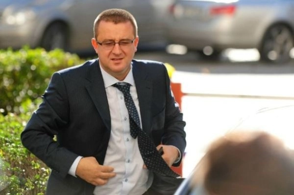 sorin-blejnar-poate-parasi-tara