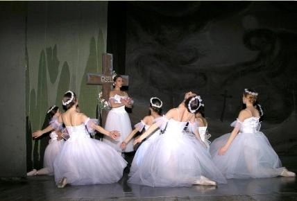 spectacol-caritabil-de-balet-la-opera-brasov