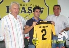 steaua-il-vrea-pe-velajos-