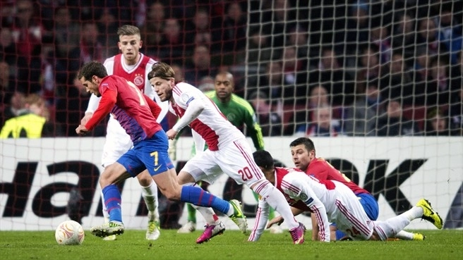 stelistii-mai-cred-in-calificare