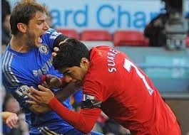 suarez-suspendat-dupa-ce-a-muscat-