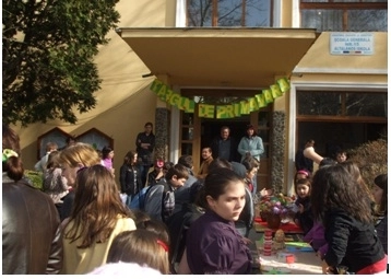 targ-de-primavara-la-scoala-gimnaziala-nr-15-brasov