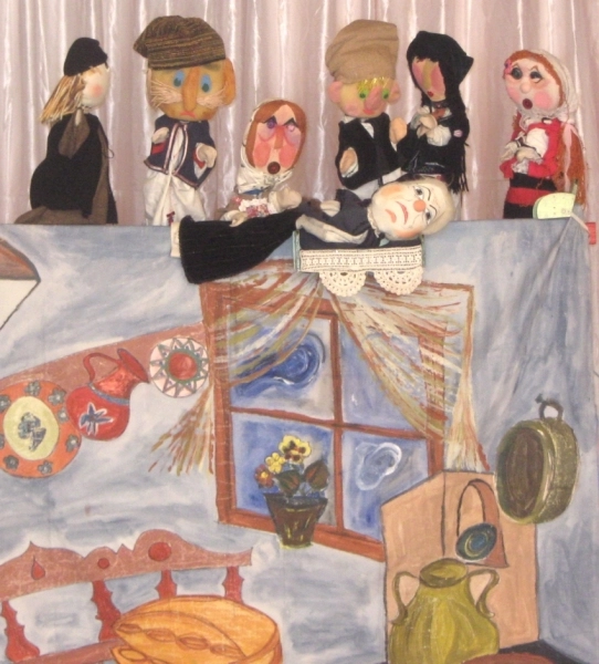 trei-spectacole-de-teatru-de-papusi-pentru-copii-in-weekend